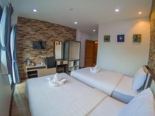 Standard Twin Room