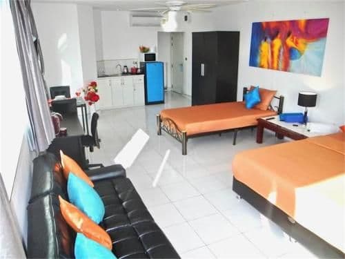 Studio Apartment with Sea View