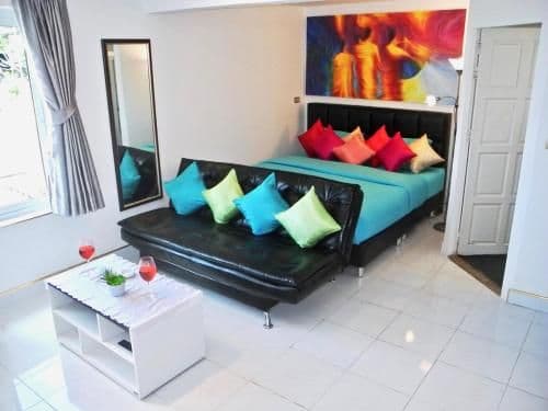 Studio Apartment with Sea View