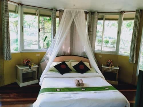 Queen Room with Balcony