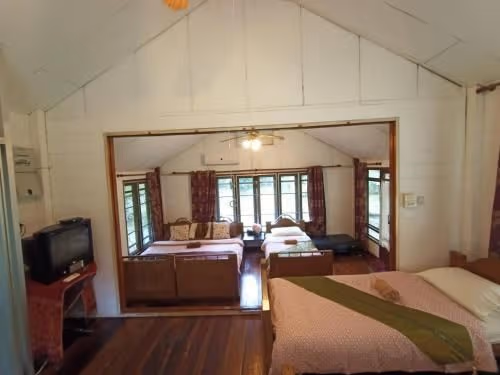 Bungalow - Water Front