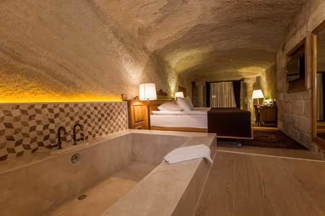 JUNIOR SUITE CAPACITY 2