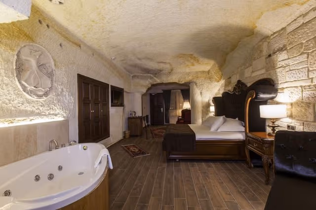 SUITE CAPACITY 2