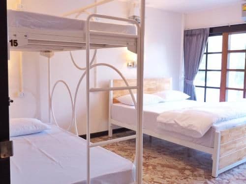 Economy Quadruple Room with Shared Bathroom