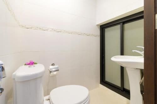 2-Bedroom Villa with Sea View
