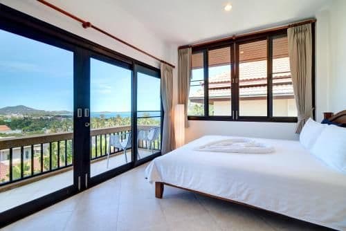 2-Bedroom Villa with Sea View