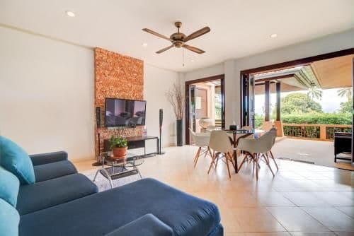 4-Bedroom Villa with Sea View