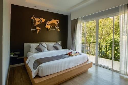 Double Room with Mountain View