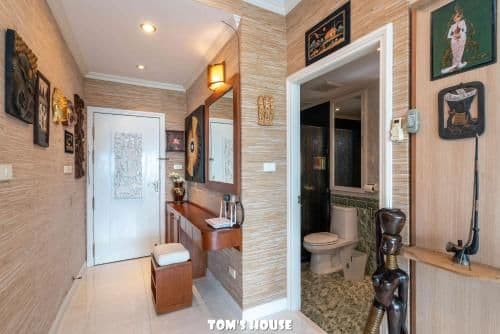 Studio Apartment with Sea View