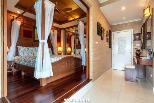 Studio Apartment with Sea View