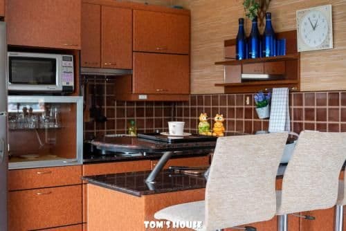 Studio Apartment with Sea View