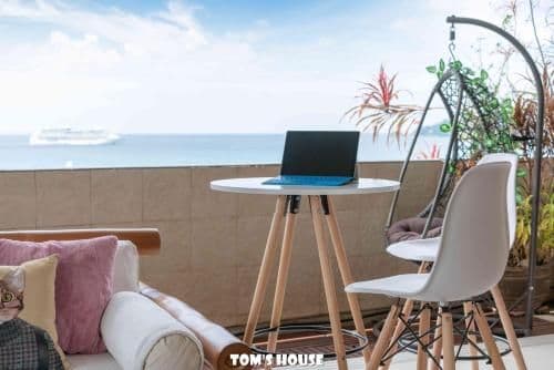 Studio Apartment with Sea View