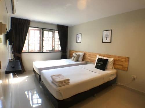 Twin Room with Private Bathroom