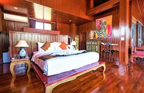 King Suite with Spa Bath