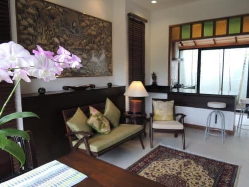Villa with Garden View