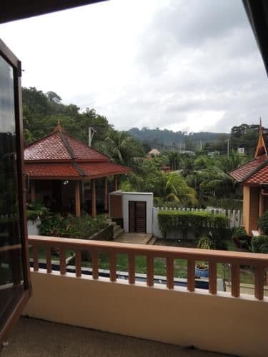 Villa with Garden View
