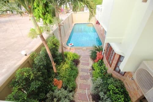 Deluxe Villa