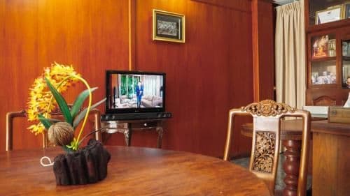 Economy Triple Room with Shared Bathroom
