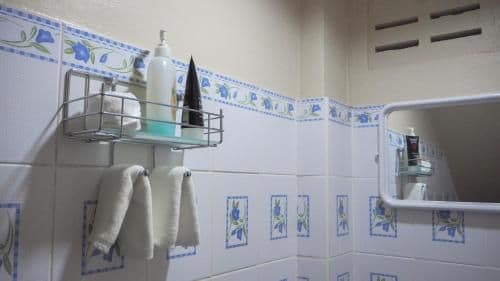 Economy Triple Room with Shared Bathroom
