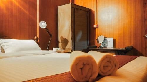 Standard Double Room with Shared Bathroom