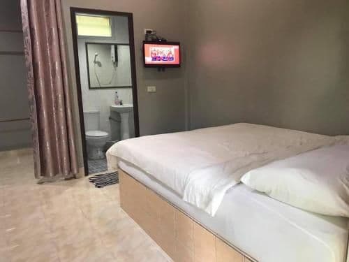 Queen Room with Balcony