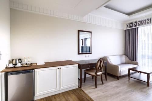 Premier Twin Room