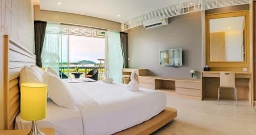 Deluxe Double Room with Balcony