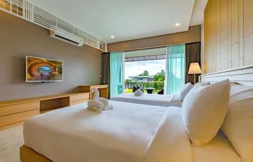 Deluxe Double or Twin Room with Sea View