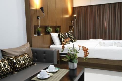 Deluxe King Room