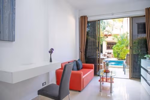 One-Bedroom Apartment
