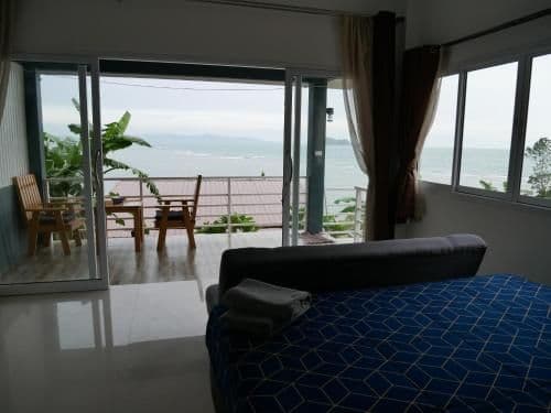 One-Bedroom Villa