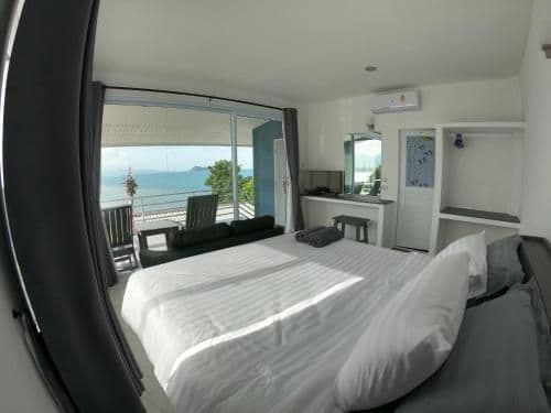 Villa with Sea View