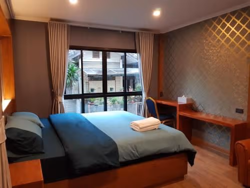 Deluxe Suite
