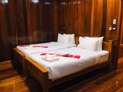 Twin Room with Private Bathroom