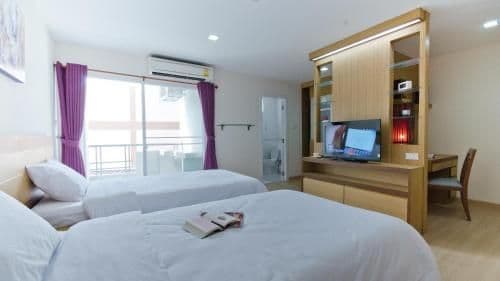 Studio Apartment