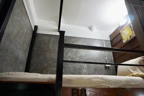 Single Bed in Mixed Dormitory Room