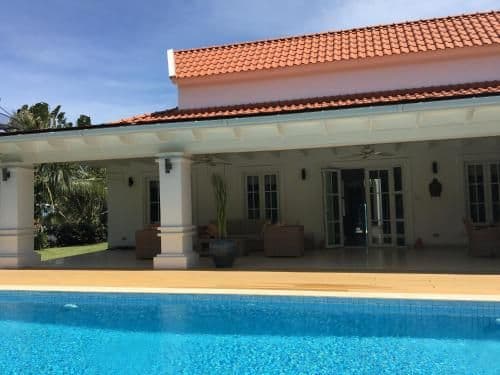 Balinese Villa With Private Pool