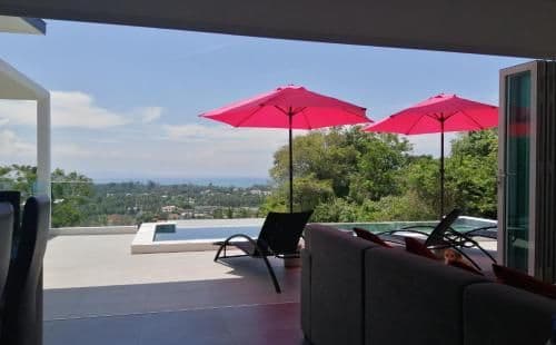 Villa with Sea View