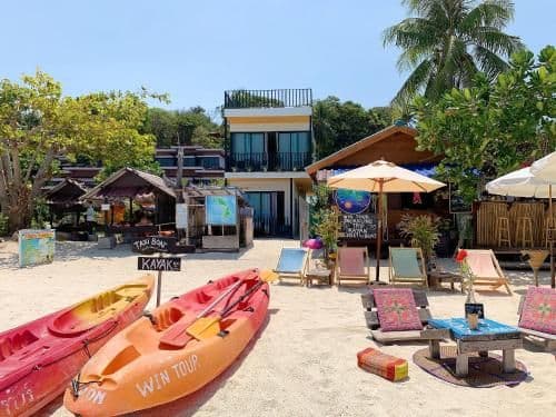 Sunrise Beach House, Whole floor! 2 Bedrooms Sunrise Beach House, Whole floor! 2 Bedrooms