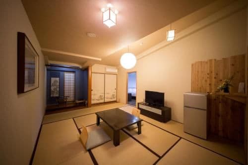 Deluxe Suite with Spa Bath