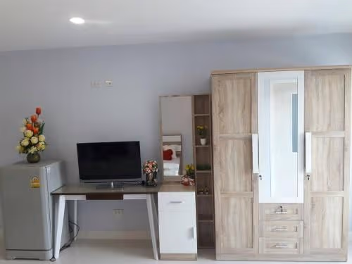 Mixed Dormitory Room