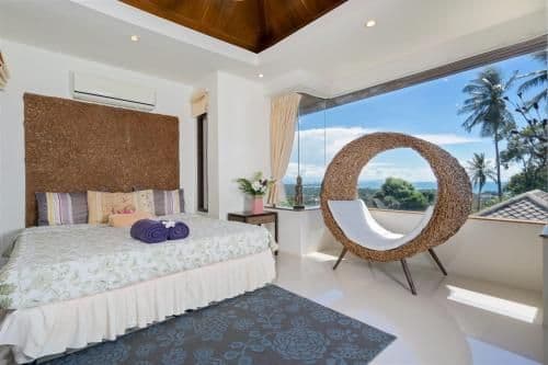 Villa with Sea View
