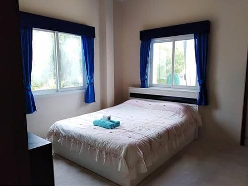 Standard Single Room with Shared Bathroom