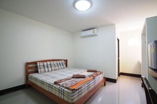 OYO 852 Pineapple Hotel Pattaya OYO 852 Pineapple Hotel Pattaya