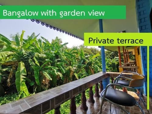 Bungalow with Garden View