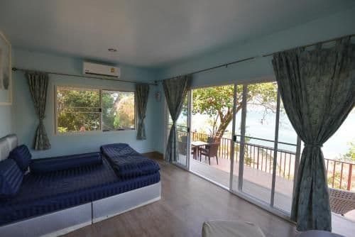 Deluxe Double Room with Balcony and Sea View