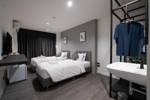 Deluxe Double or Twin Room