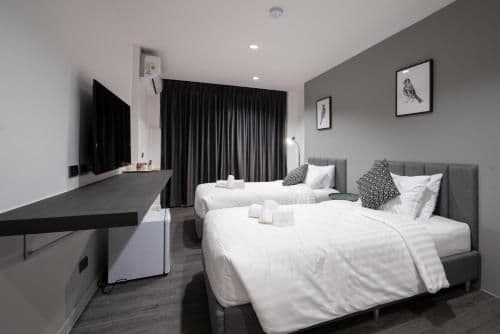Deluxe Double or Twin Room