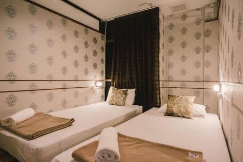 Standard Twin Room with Shared Bathroom