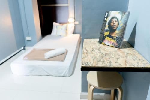Single Room with Shared Bathroom